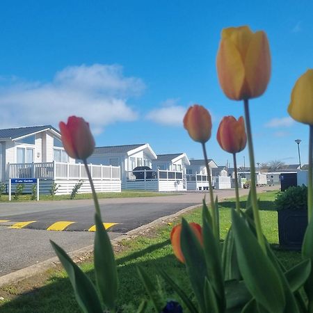 Whitstable Beaumont Hotel Seasalter Екстериор снимка