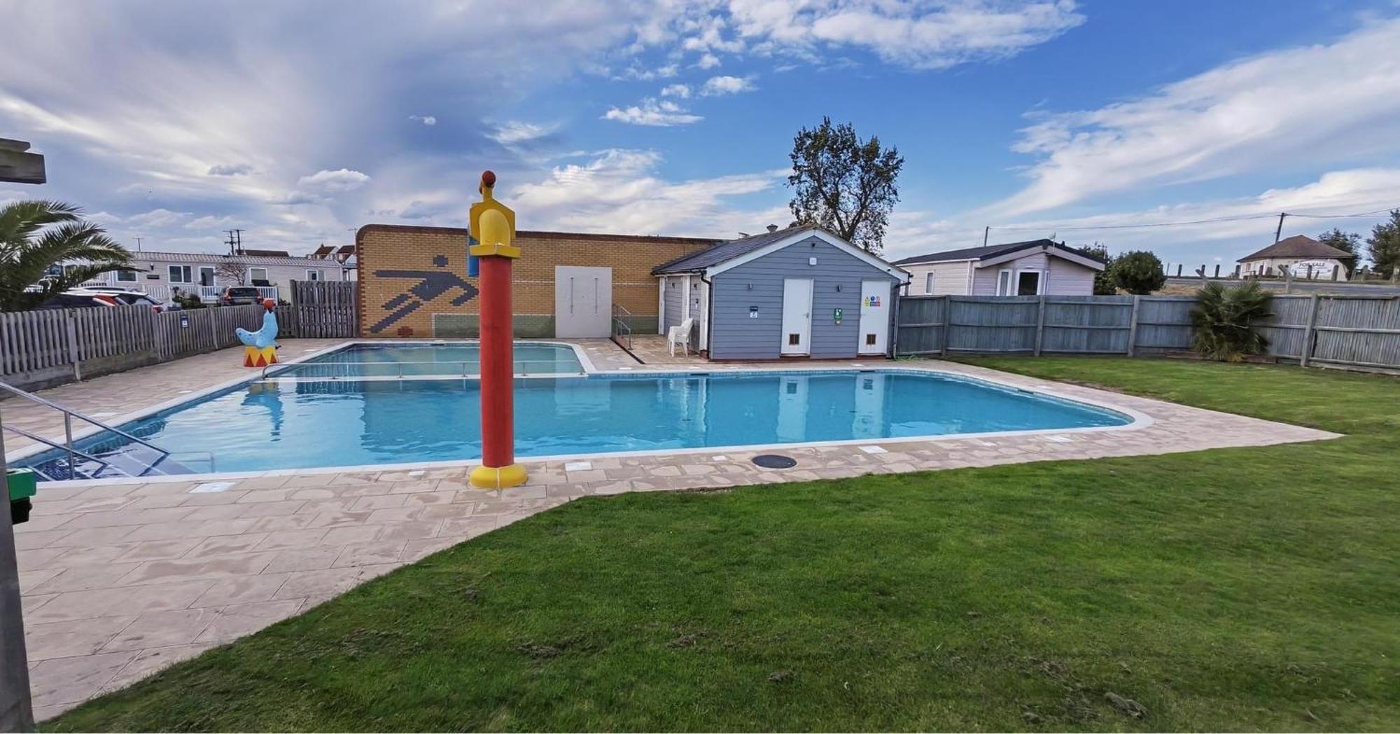 Whitstable Beaumont Hotel Seasalter Екстериор снимка