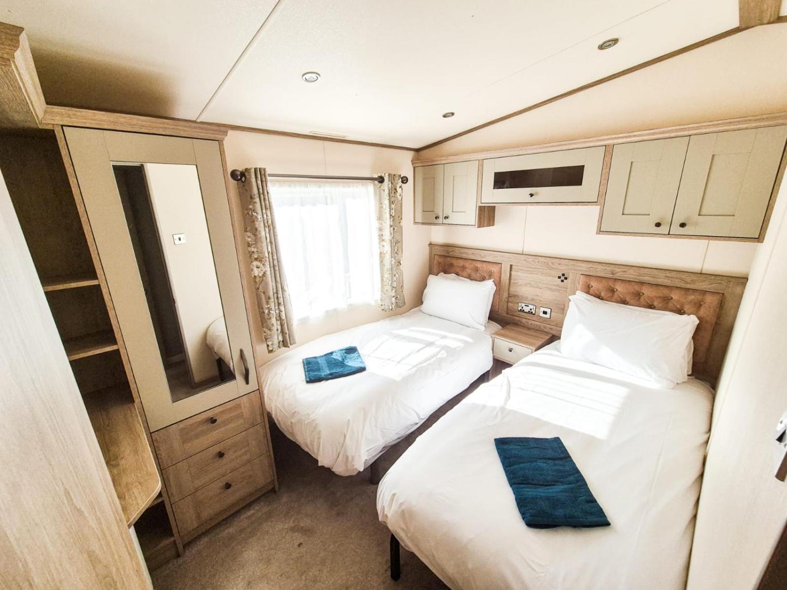 Whitstable Beaumont Hotel Seasalter Екстериор снимка